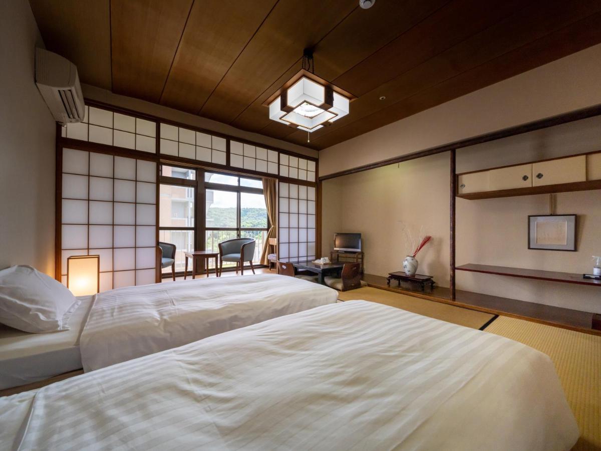Hotel Flags Isahaya Nagasaki Екстер'єр фото