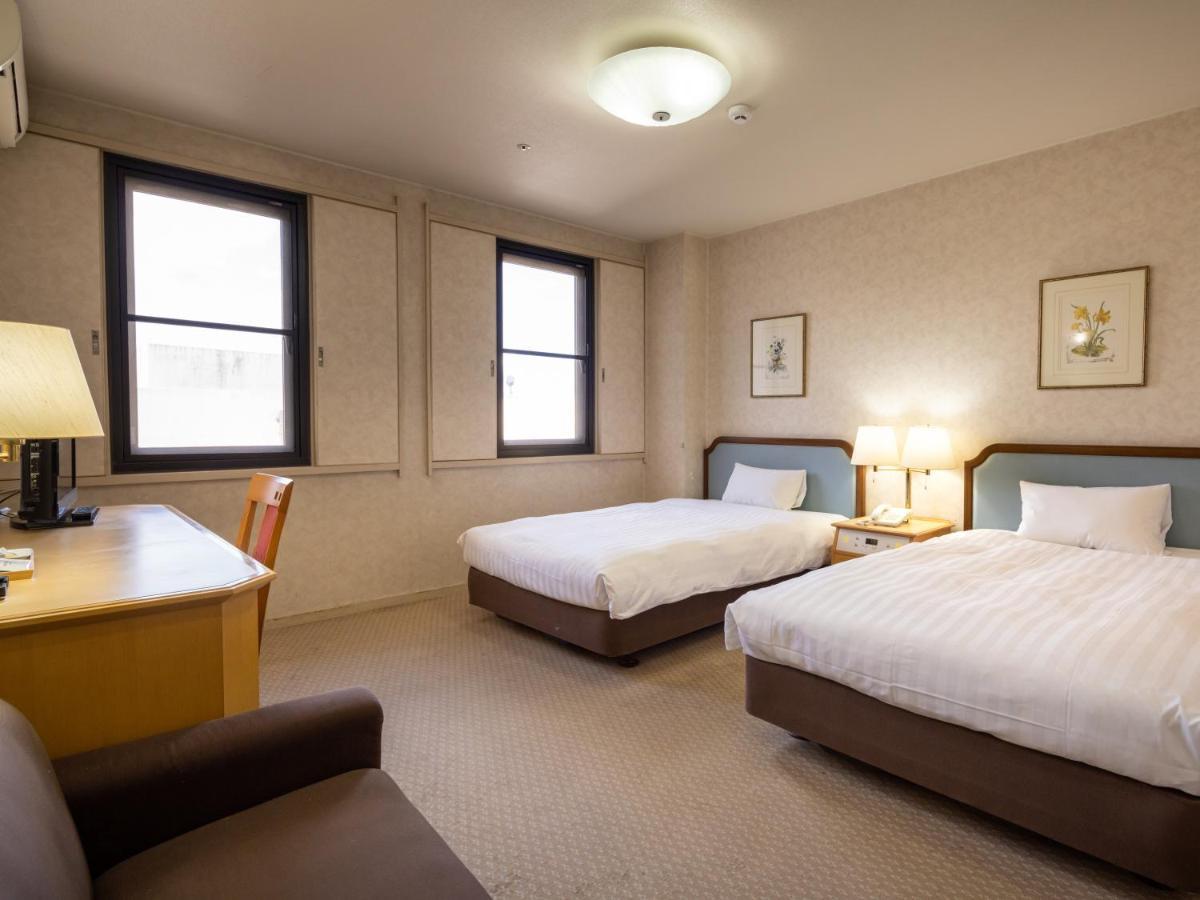 Hotel Flags Isahaya Nagasaki Екстер'єр фото