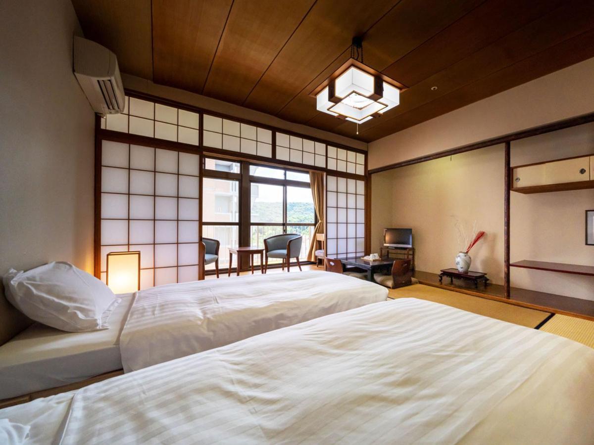 Hotel Flags Isahaya Nagasaki Екстер'єр фото